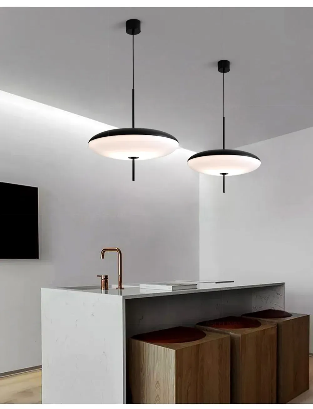 Minimalist Flying Saucer LED Pendant Lamp