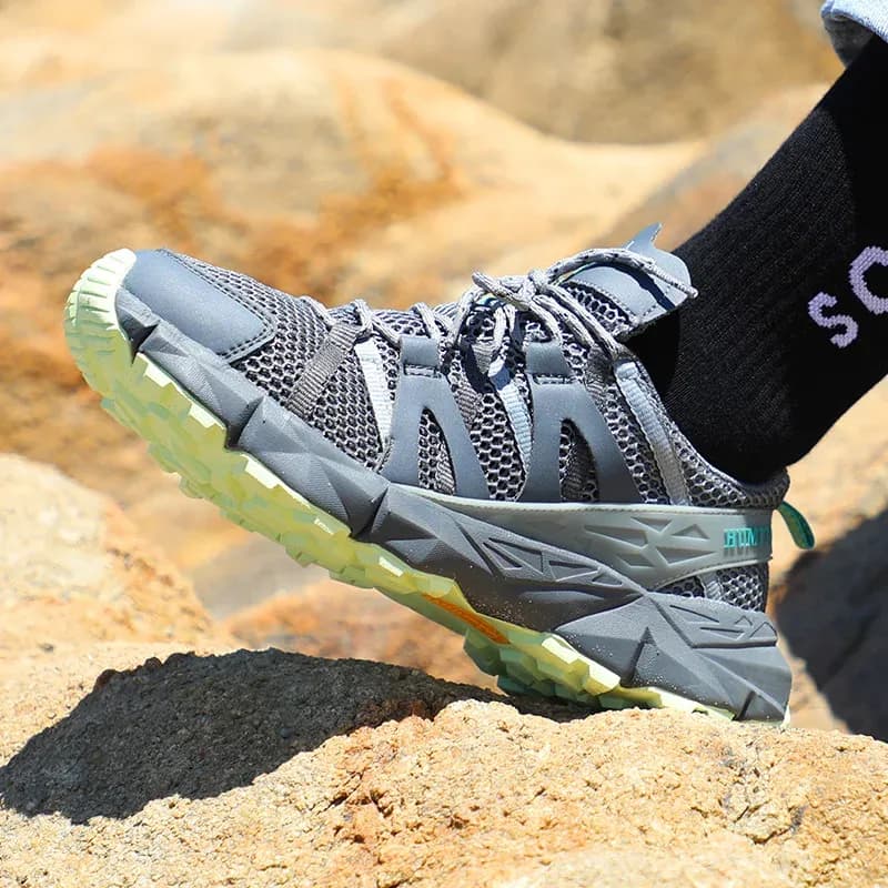 HUMTTO Breathable Summer Hiking Sneakers