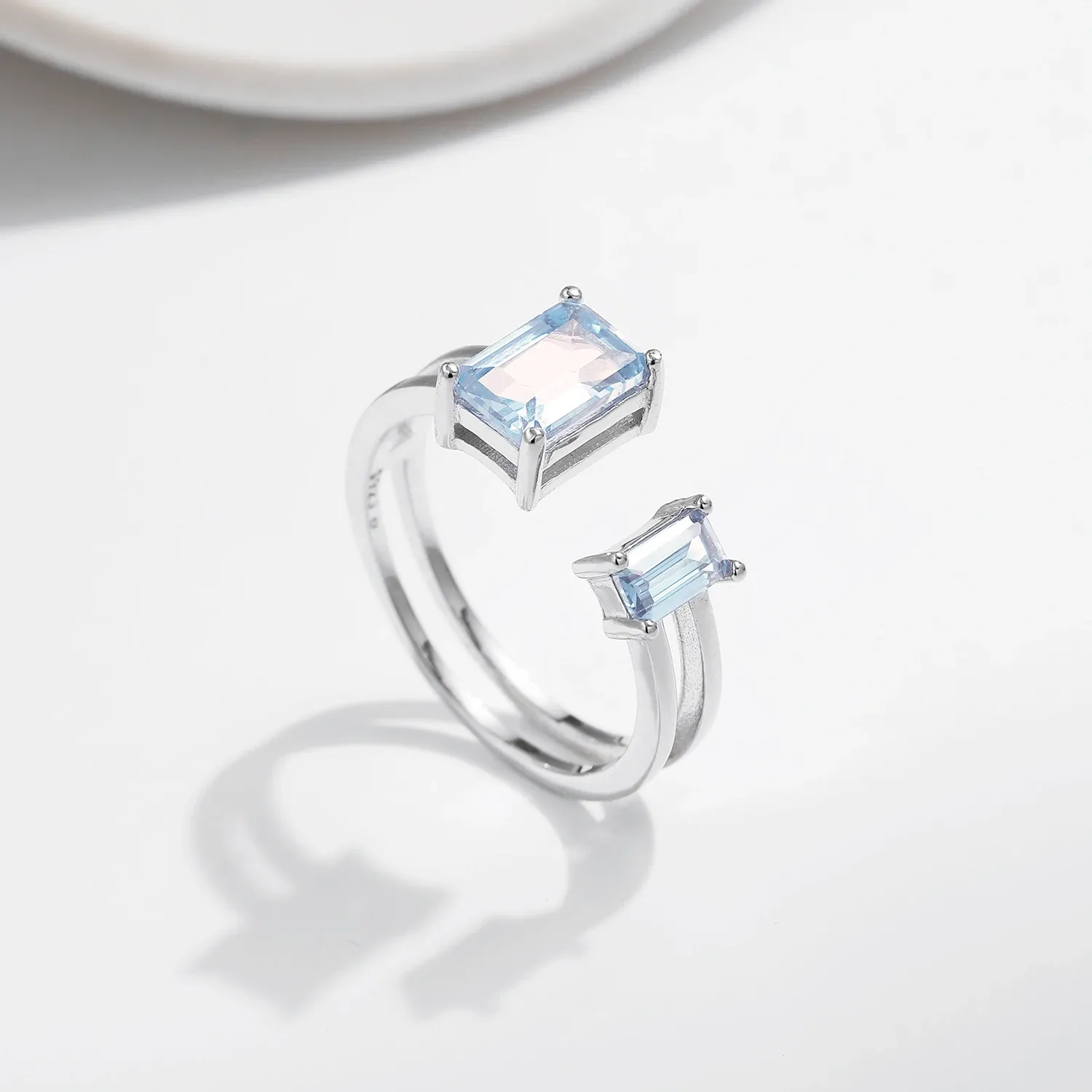 MODIAN Light Blue Emerald-Cut 925 Silver Adjustable Ring