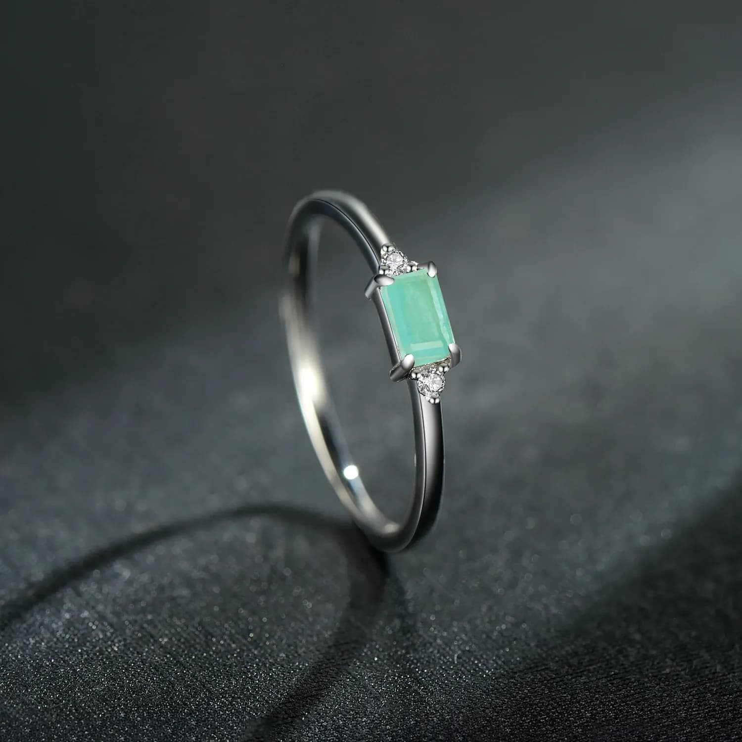 MODIAN 925 Sterling Silver Green Tourmaline Prong Ring