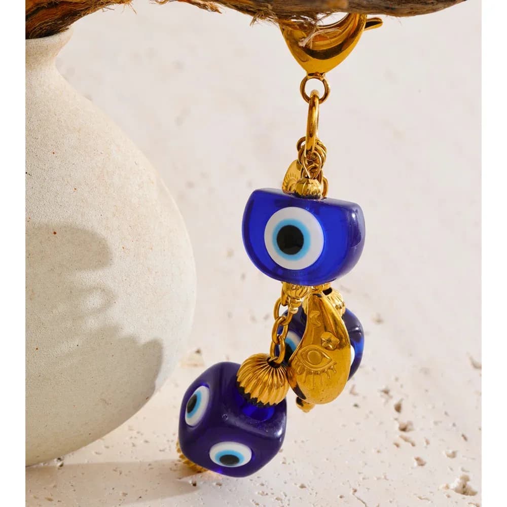 Yhpup Blue Resin Square Pendant Key Chain