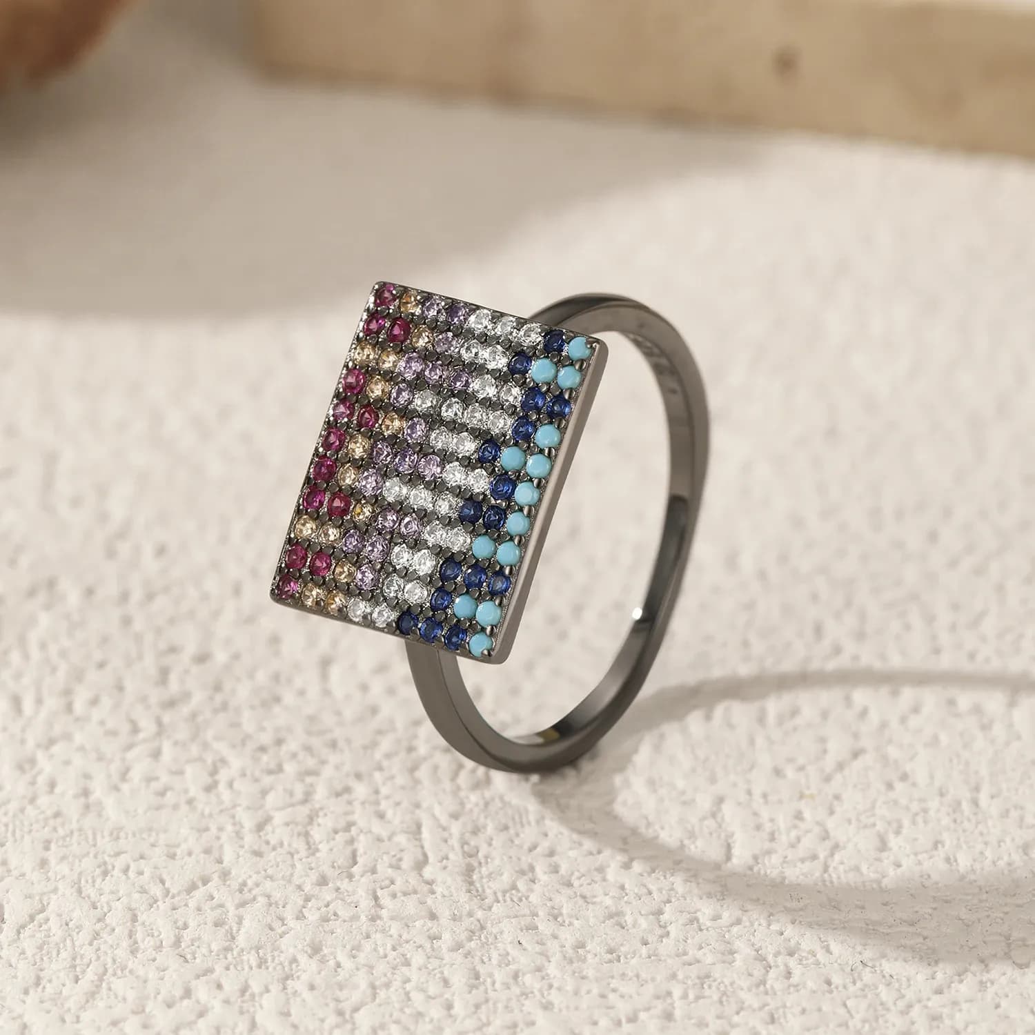 MODIAN Vintage Turquoise-Style Sterling Silver Cocktail Ring