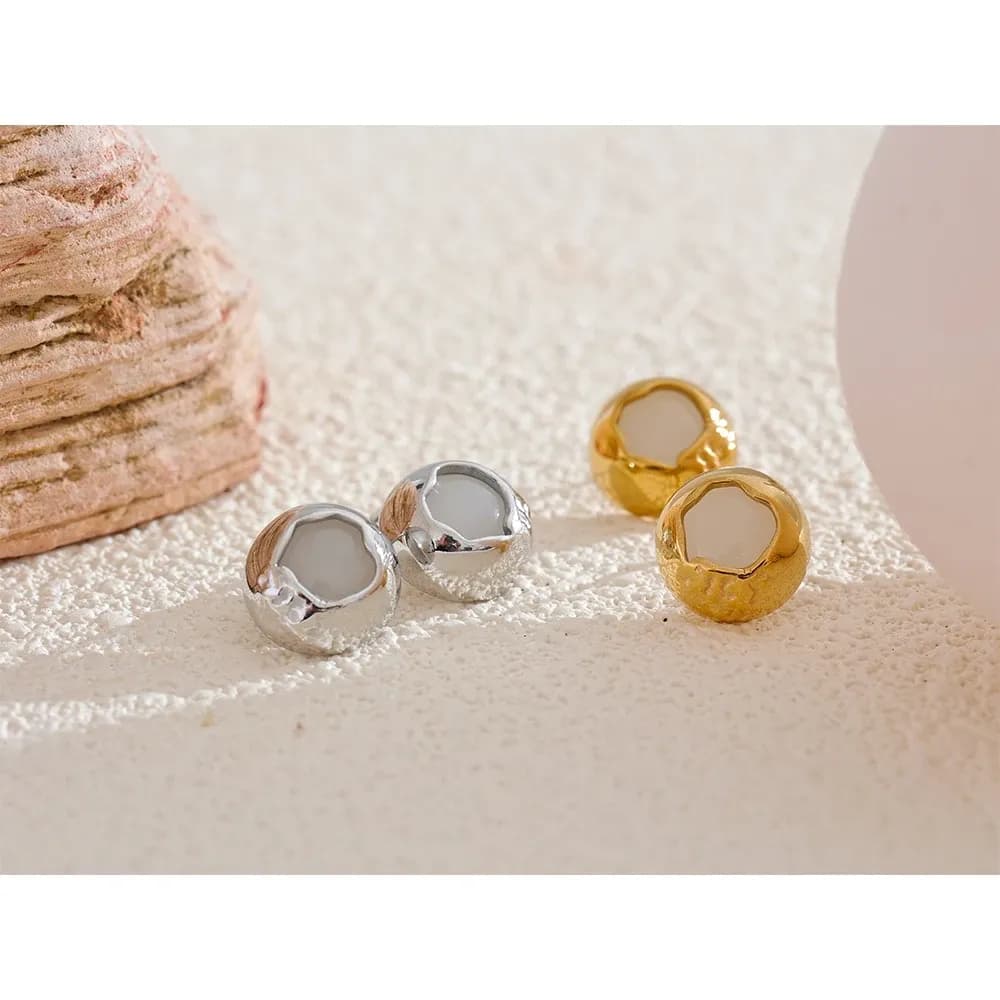 Yhpup Natural Stone Round Stud Earrings in PVD Gold Steel