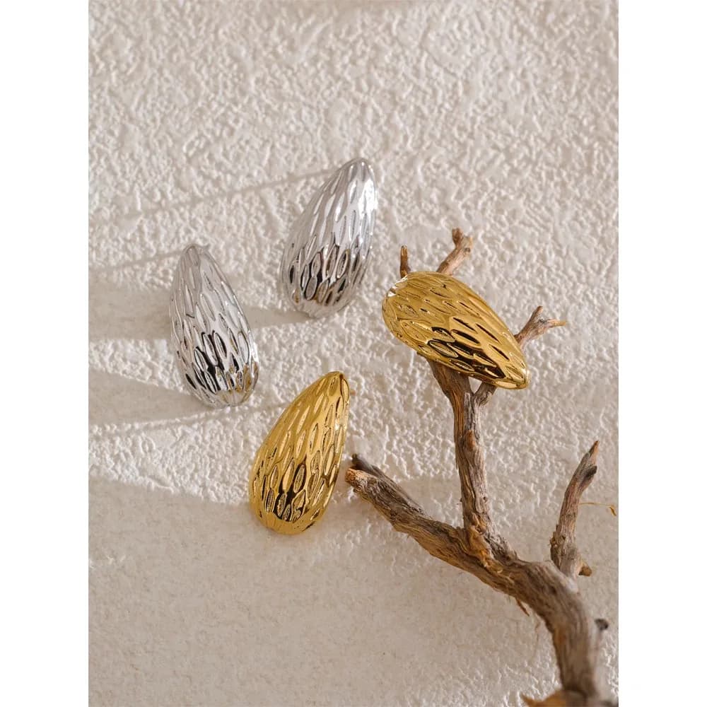 Yhpup Vintage Striped Geometric Stainless Steel Stud Earrings