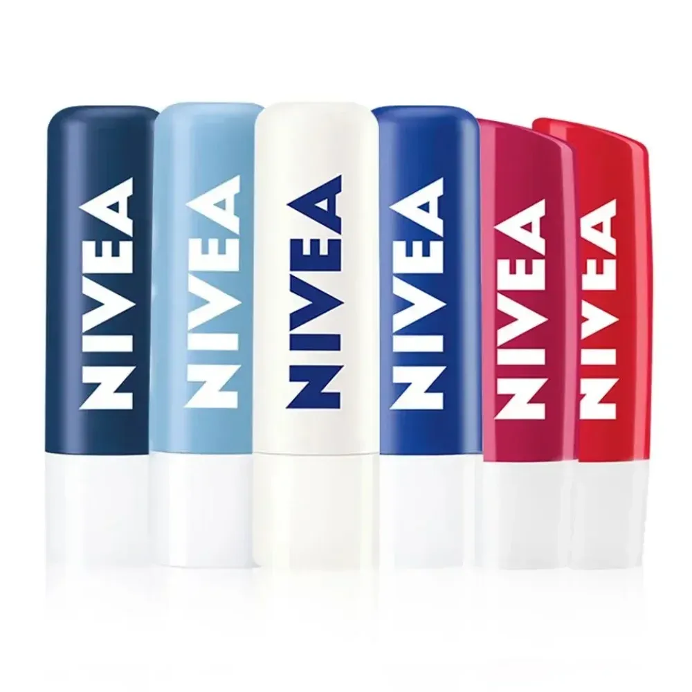 Nivea Tinted Moisturizing Lip Balm 4.8g