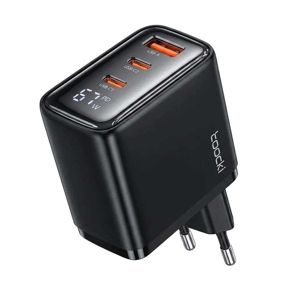Toocki black USB-C charger with display